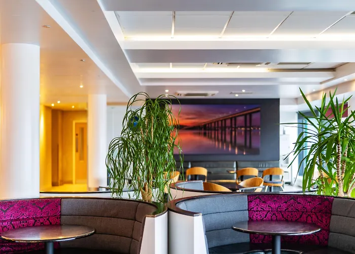 Holiday Inn Express Dundee By Ihg